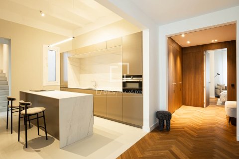 3 bedrooms apartment for rent in Barcelona, Catalonia, Spain № 7243 - photo 17