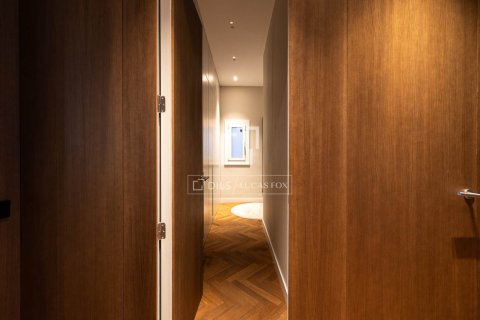3 bedrooms apartment for rent in Barcelona, Catalonia, Spain № 7243 - photo 13