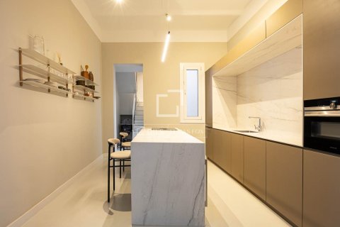 3 bedrooms apartment for rent in Barcelona, Catalonia, Spain № 7243 - photo 15