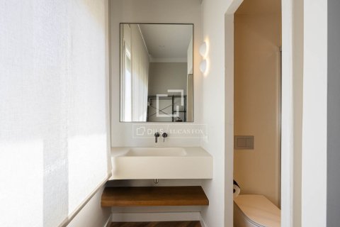 3 bedrooms apartment for rent in Barcelona, Catalonia, Spain № 7243 - photo 26