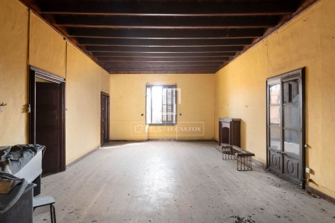 1847 sq.m. commercial property for sale in Sant Andreu de Llavaneres, Barcelona, Catalonia, Spain № 8639 - photo 9