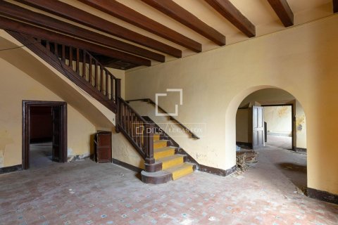 1847 sq.m. commercial property for sale in Sant Andreu de Llavaneres, Barcelona, Catalonia, Spain № 8639 - photo 3