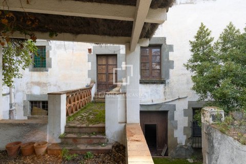1847 sq.m. commercial property for sale in Sant Andreu de Llavaneres, Barcelona, Catalonia, Spain № 8639 - photo 20