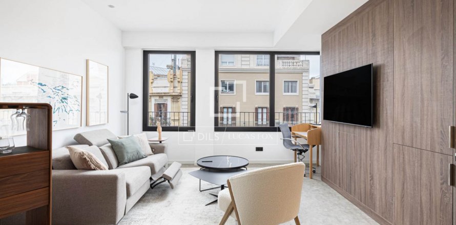 Apartamento de 2 dormitorios en venta en Barcelona, Cataluña, Spain № 8524