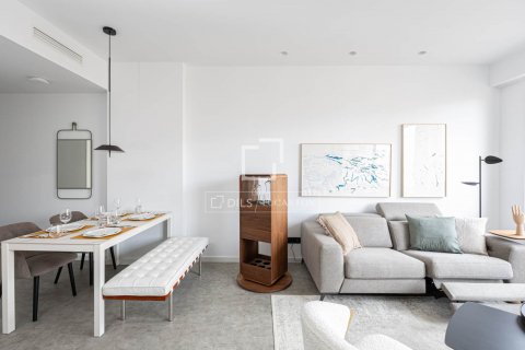 2 bedrooms apartment for sale in Barcelona, Catalonia, Spain № 8581 - photo 4