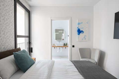 2 bedrooms apartment for sale in Barcelona, Catalonia, Spain № 8581 - photo 17