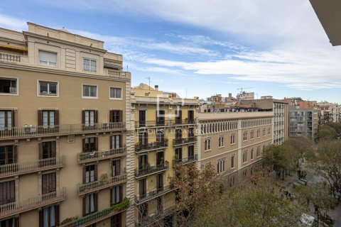 2 bedrooms apartment for sale in Barcelona, Catalonia, Spain № 8581 - photo 23
