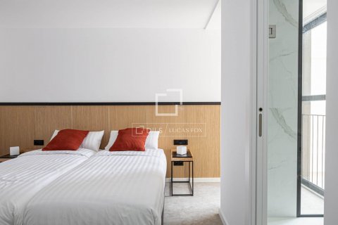 2 bedrooms apartment for sale in Barcelona, Catalonia, Spain № 8581 - photo 10