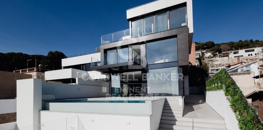 6 bedrooms house for sale in Barcelona, Catalonia, Spain № 7981