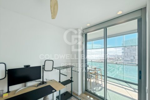Apartamento de 2 dormitorios en venta en Barcelona, Cataluña, Spain № 7982 - foto 15