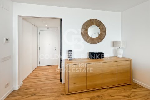 Apartamento de 2 dormitorios en venta en Barcelona, Cataluña, Spain № 7982 - foto 10