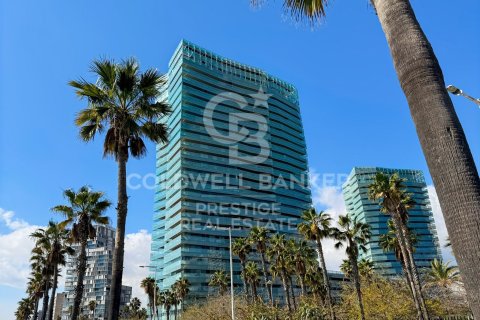 Apartamento de 2 dormitorios en venta en Barcelona, Cataluña, Spain № 7982 - foto 3