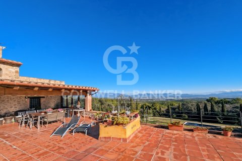 Сasa de 15 dormitorios en venta en Llers, Gerona, Cataluña, Spain № 5390 - foto 8