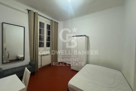 Apartamento de 6 dormitorios en venta en Barcelona, Cataluña, Spain № 5387 - foto 6