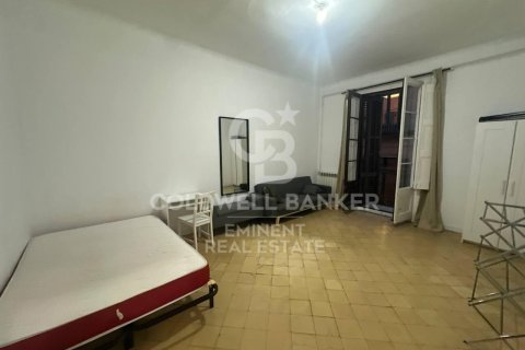 Apartamento de 6 dormitorios en venta en Barcelona, Cataluña, Spain № 5387 - foto 12