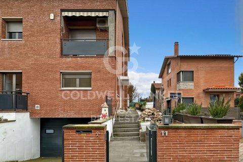 Сasa de 4 dormitorios en venta en Vic, Barcelona, Cataluña, Spain № 5391 - foto 17