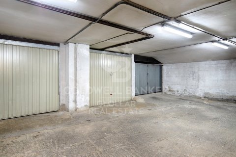 Сasa de 4 dormitorios en venta en Gerona, Cataluña, Spain № 5388 - foto 23
