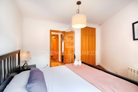 Сasa de 4 dormitorios en venta en Gerona, Cataluña, Spain № 5388 - foto 16