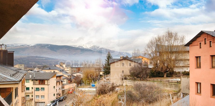 Сasa de 4 dormitorios en venta en Gerona, Cataluña, Spain № 5388