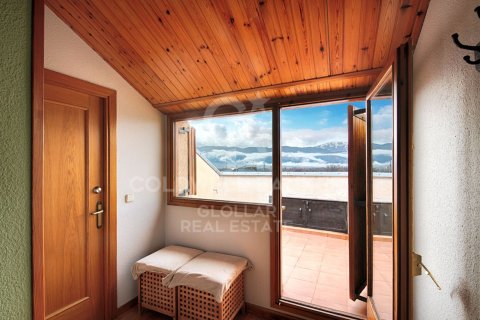 Сasa de 4 dormitorios en venta en Gerona, Cataluña, Spain № 5388 - foto 11