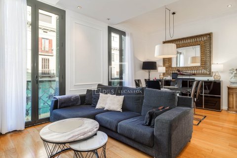 Apartamento de 2 dormitorios en venta en Barcelona, Cataluña, Spain № 6258 - foto 6