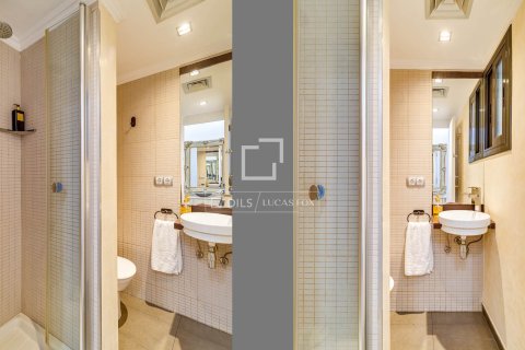 Apartamento de 2 dormitorios en venta en Barcelona, Cataluña, Spain № 6258 - foto 21
