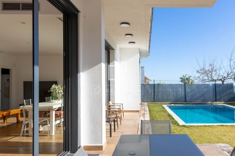 Villa de 6 dormitorios en venta en Premia De Dalt, Barcelona, Cataluña, Spain № 6259 - foto 11