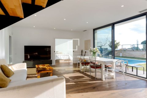 Villa de 6 dormitorios en venta en Premia De Dalt, Barcelona, Cataluña, Spain № 6259 - foto 12