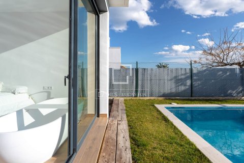 Villa de 6 dormitorios en venta en Premia De Dalt, Barcelona, Cataluña, Spain № 6259 - foto 10