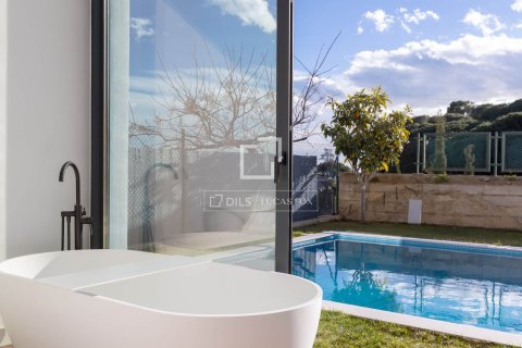 Villa de 6 dormitorios en venta en Premia De Dalt, Barcelona, Cataluña, Spain № 6259 - foto 20