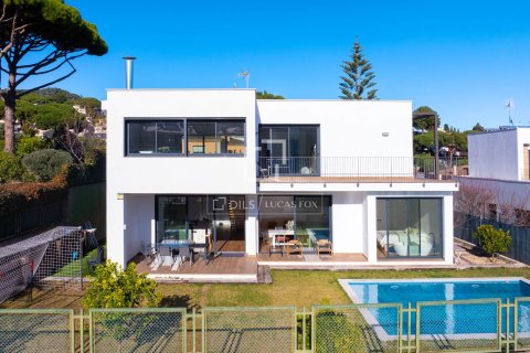 Villa de 6 dormitorios en venta en Premia De Dalt, Barcelona, Cataluña, Spain № 6259 - foto 3