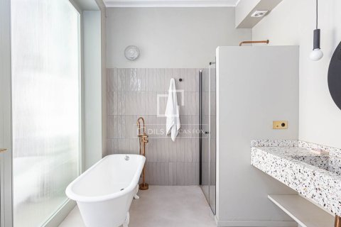Apartamento de 3 dormitorios en venta en Barcelona, Cataluña, Spain № 6256 - foto 9