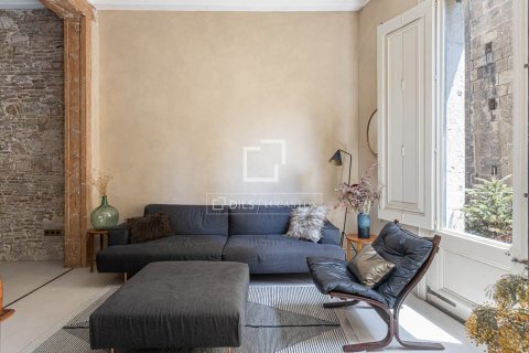 Apartamento de 3 dormitorios en venta en Barcelona, Cataluña, Spain № 6256 - foto 19