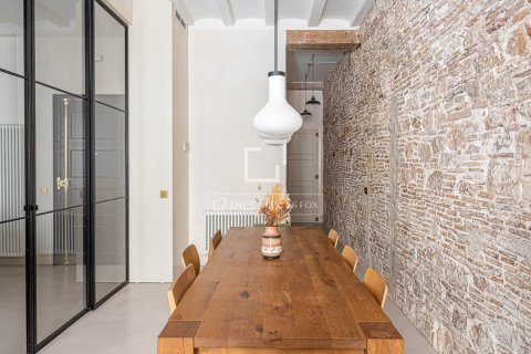 Apartamento de 3 dormitorios en venta en Barcelona, Cataluña, Spain № 6256 - foto 14