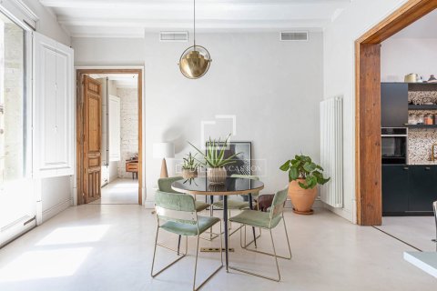 Apartamento de 3 dormitorios en venta en Barcelona, Cataluña, Spain № 6256 - foto 16