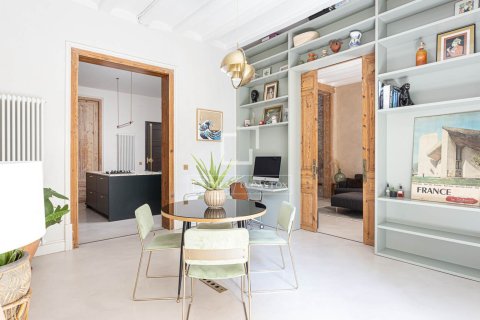 Apartamento de 3 dormitorios en venta en Barcelona, Cataluña, Spain № 6256 - foto 5