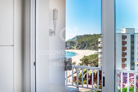 Apartamento de 2 dormitorios en venta en Lloret de Mar, Gerona, Cataluña, Spain № 7927 - foto 13