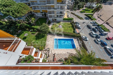 Apartamento de 2 dormitorios en venta en Lloret de Mar, Gerona, Cataluña, Spain № 7927 - foto 3