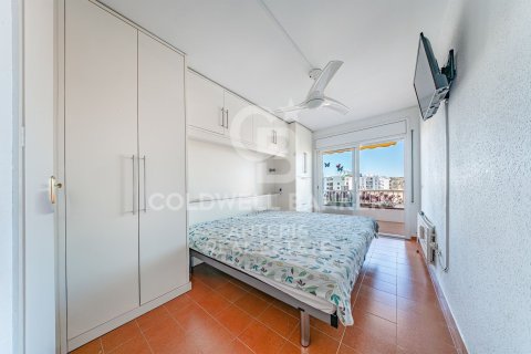 Apartamento de 2 dormitorios en venta en Lloret de Mar, Gerona, Cataluña, Spain № 7927 - foto 11