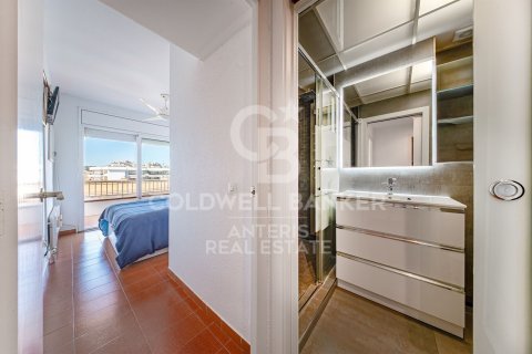 Apartamento de 2 dormitorios en venta en Lloret de Mar, Gerona, Cataluña, Spain № 7927 - foto 4