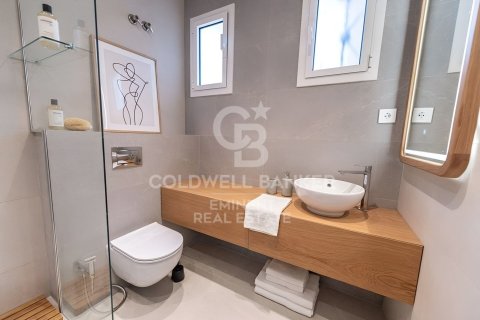 4 bedrooms apartment for sale in Barcelona, Catalonia, Spain № 7923 - photo 15