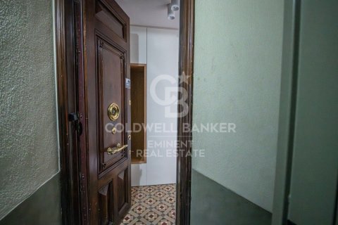 4 bedrooms apartment for sale in Barcelona, Catalonia, Spain № 7923 - photo 2