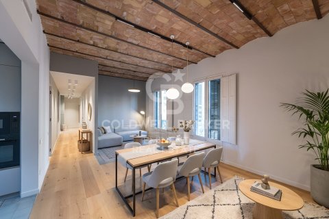 4 bedrooms apartment for sale in Barcelona, Catalonia, Spain № 7923 - photo 29