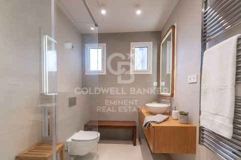 4 bedrooms apartment for sale in Barcelona, Catalonia, Spain № 7923 - photo 22