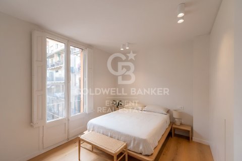 4 bedrooms apartment for sale in Barcelona, Catalonia, Spain № 7923 - photo 17