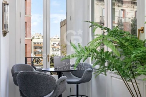 Купить квартиру в Барселона, Испания с 3 спальни, 199м², № 7924 - фото 16