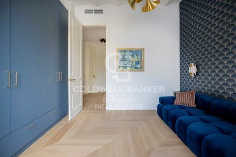 Купить квартиру в Барселона, Испания с 3 спальни, 199м², № 7924 - фото 7