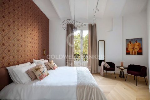 Купить квартиру в Барселона, Испания с 3 спальни, 199м², № 7924 - фото 11