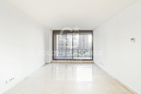 Apartamento de 4 dormitorios en venta en Barcelona, Cataluña, Spain № 7818 - foto 10