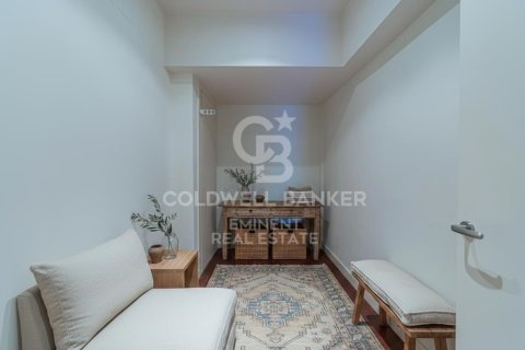 3 bedrooms apartment for sale in Barcelona, Catalonia, Spain № 7819 - photo 20